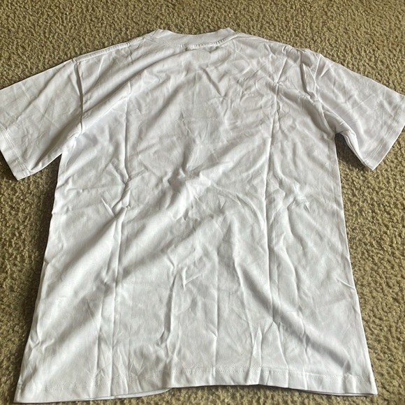 Givenchy - Picture 3 of 3